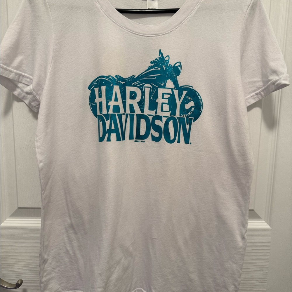 Harley-Davidson Tee with Teal Graphic